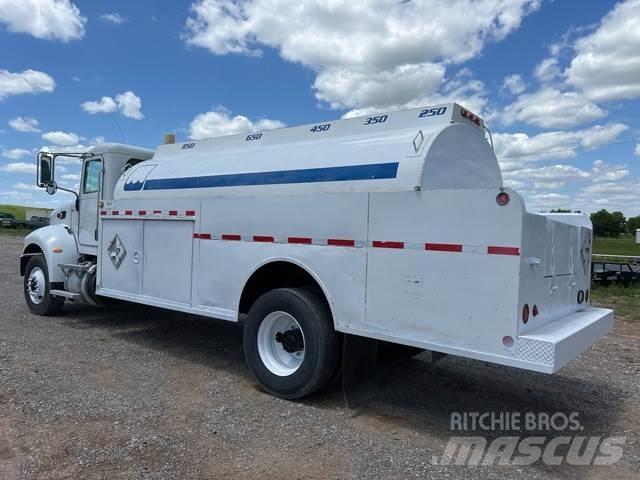 Peterbilt 337 Cisterna