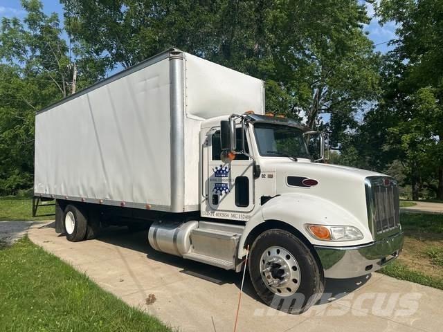 Peterbilt 337 Camion cassonati