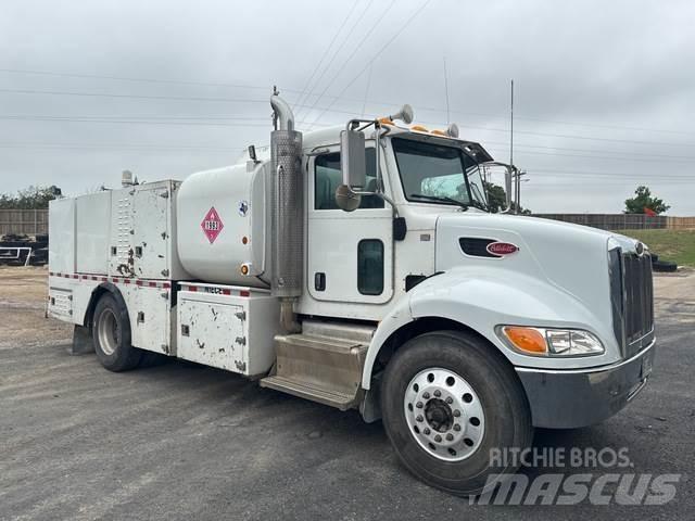 Peterbilt 337 Cisterna