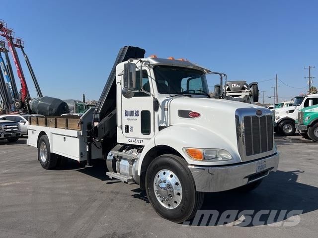 Peterbilt 337 Camion altro
