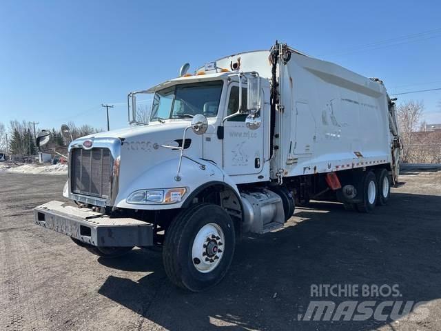 Peterbilt 348 Camion dei rifiuti