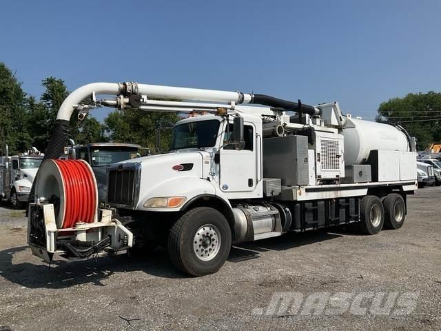 Peterbilt 348 Escavatori cingolati