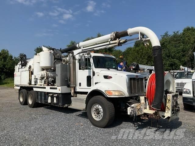 Peterbilt 348 Escavatori cingolati
