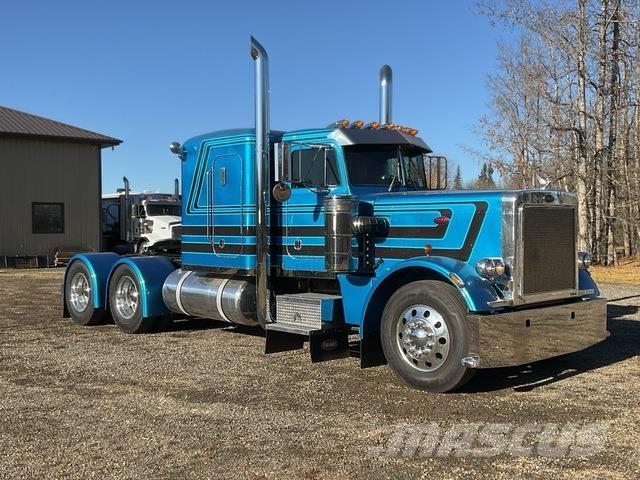 Peterbilt 358 Motrici e Trattori Stradali