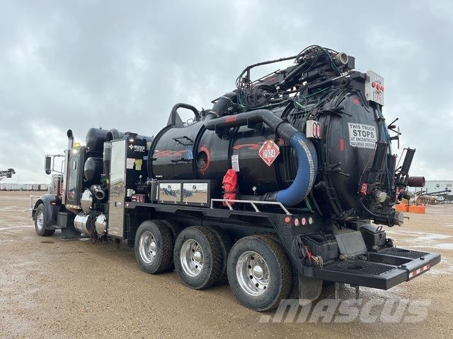 Peterbilt 367 Escavatori cingolati