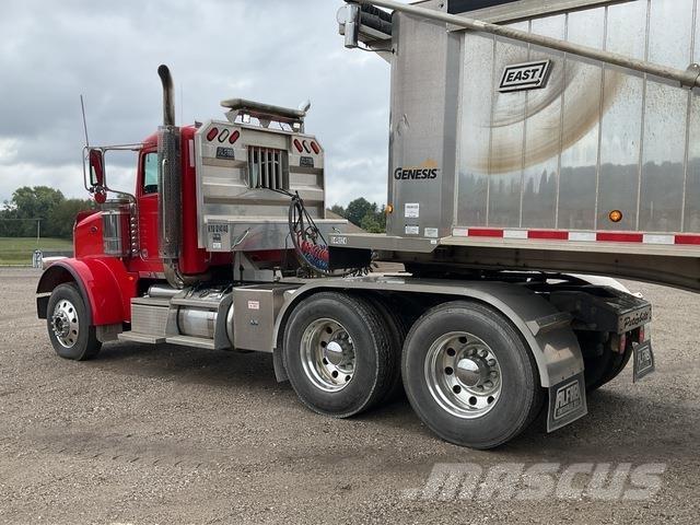 Peterbilt 367 Motrici e Trattori Stradali