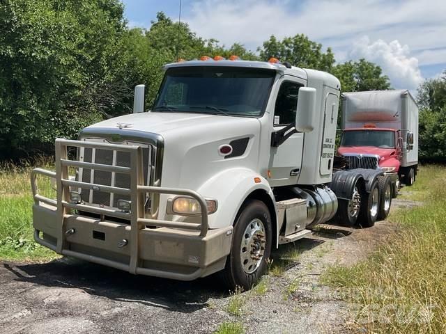 Peterbilt 377 Motrici e Trattori Stradali