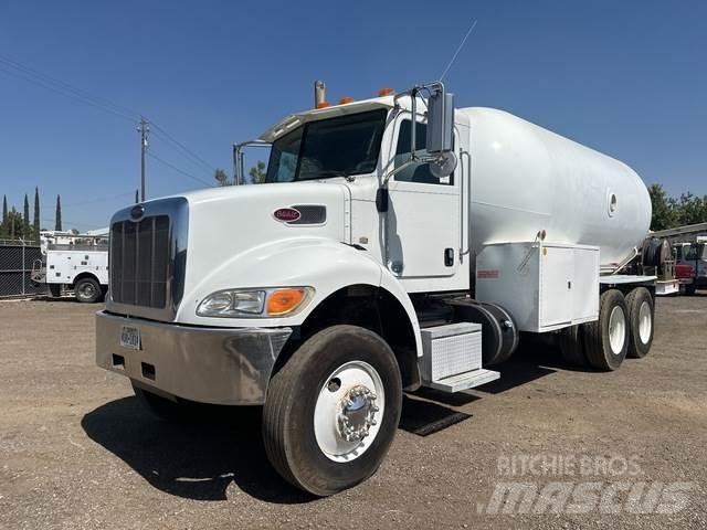 Peterbilt 382 Cisterna