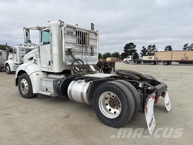 Peterbilt 384 Motrici e Trattori Stradali