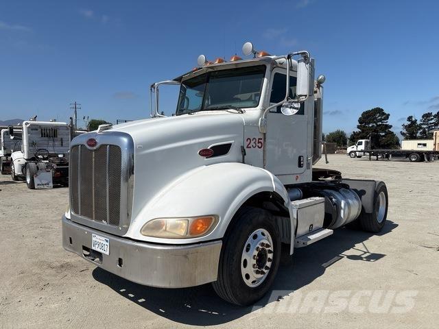 Peterbilt 384 Motrici e Trattori Stradali