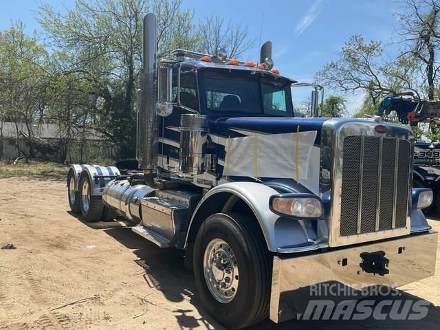 Peterbilt 388 Motrici e Trattori Stradali