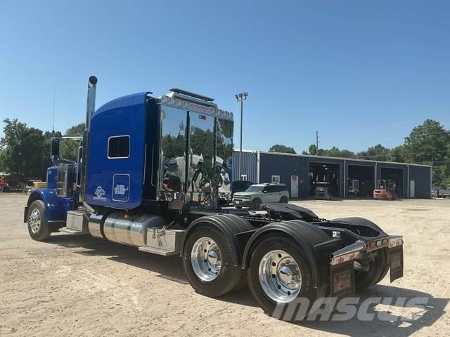 Peterbilt 389 Motrici e Trattori Stradali