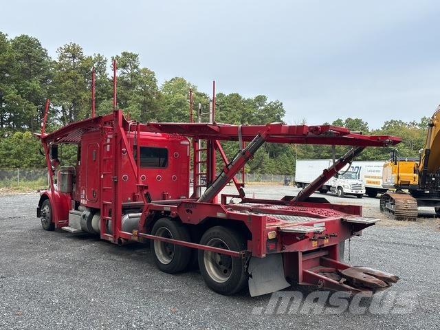 Peterbilt 389 Trasportatore per veicoli