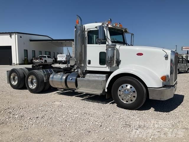 Peterbilt 567 Motrici e Trattori Stradali