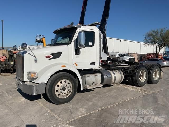Peterbilt 567 Motrici e Trattori Stradali