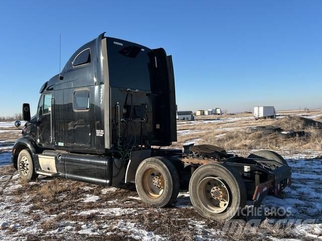 Peterbilt 587 Motrici e Trattori Stradali