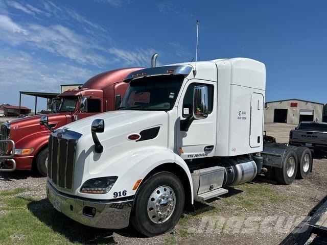Peterbilt 589 Motrici e Trattori Stradali