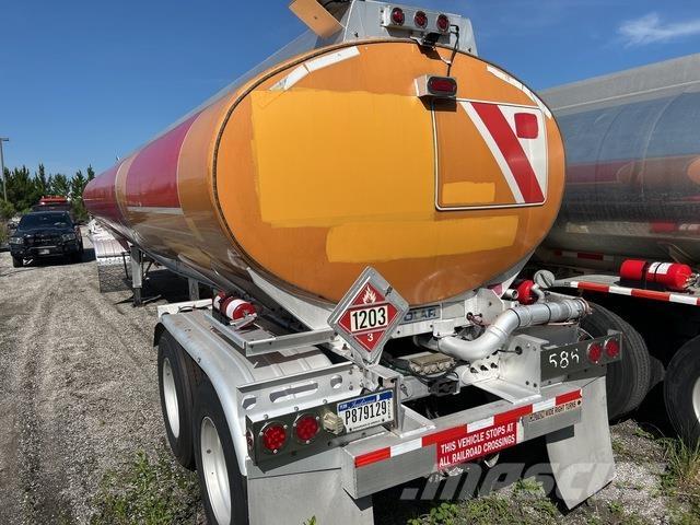 Polar  Rimorchi cisterna