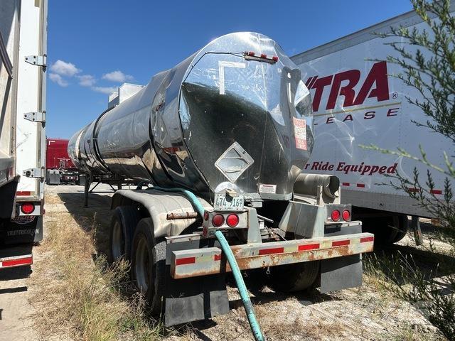 Polar  Rimorchi cisterna