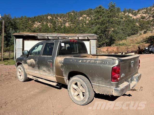 RAM 1500 Pick up/Fiancata ribaltabile