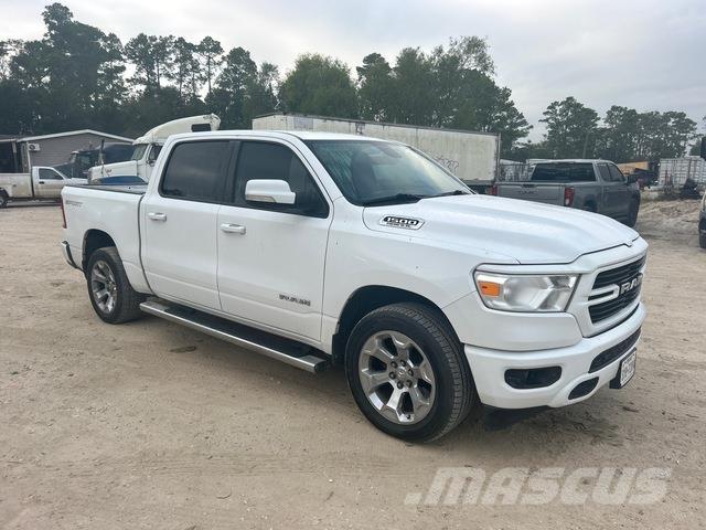 RAM 1500 Pick up/Fiancata ribaltabile