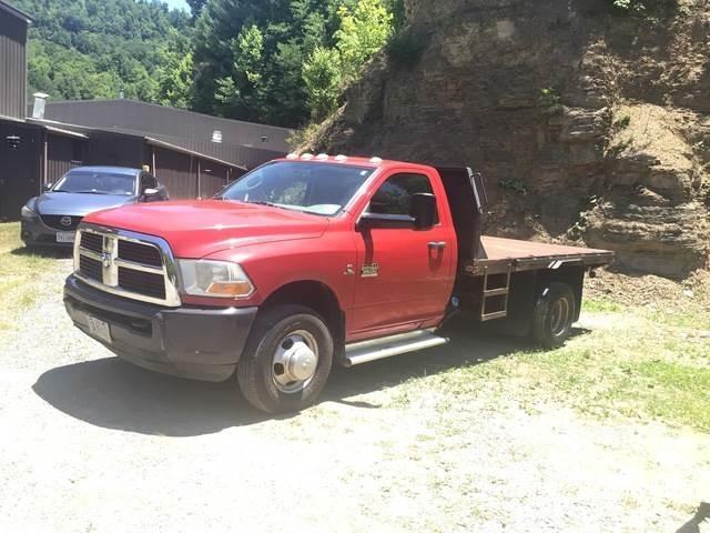 RAM 3500 Camion con sponde ribaltabili
