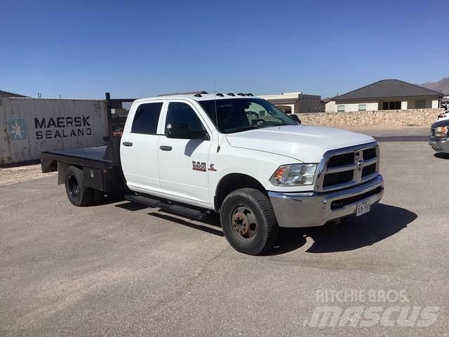 RAM 3500 Camion con sponde ribaltabili