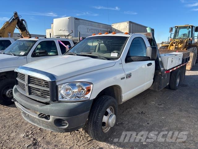 RAM 3500 Camion con sponde ribaltabili