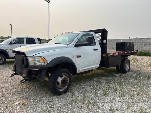 RAM 5500 Camion con sponde ribaltabili