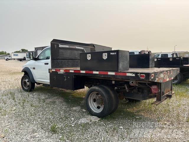 RAM 5500 Camion con sponde ribaltabili