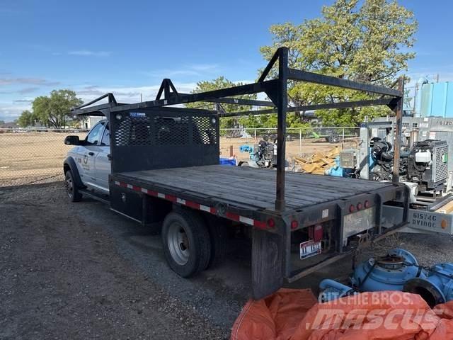 RAM 5500 Camion con sponde ribaltabili