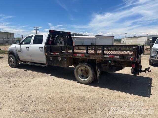 RAM 5500 Camion con sponde ribaltabili