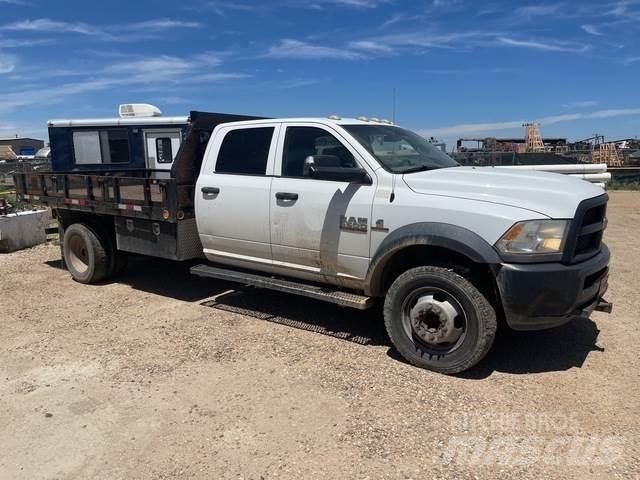 RAM 5500 Camion con sponde ribaltabili