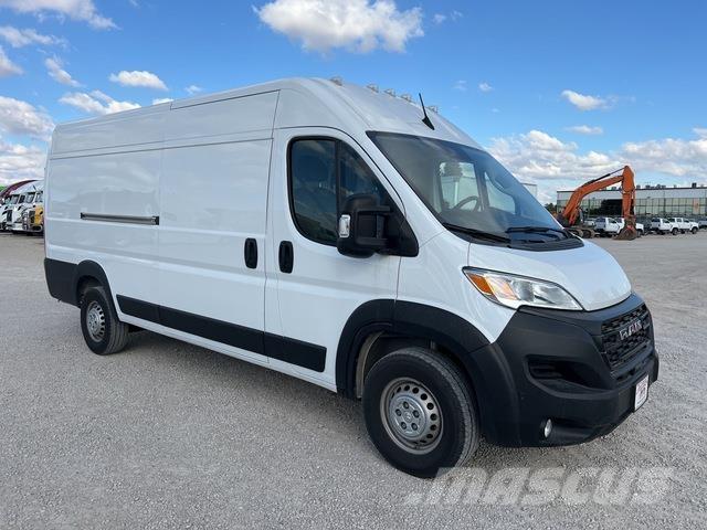 RAM Promaster Furgone chiuso