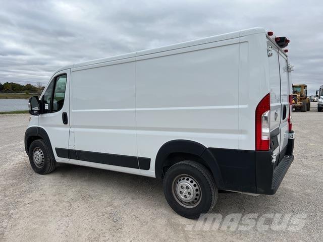RAM Promaster Furgone chiuso