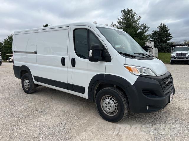 RAM Promaster Furgone chiuso