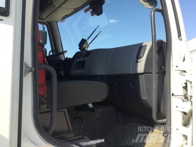 Renault D250 Autocarro per perforatrice mobile
