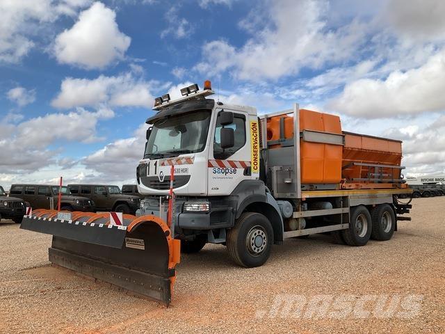 Renault Kerax Lame spazzaneve e aratri