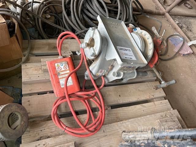  Rigid 300-T2 Macchinari per pipeline