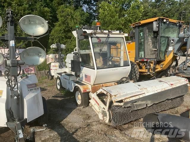 Roadtec FB100E Spazzatrici da interno