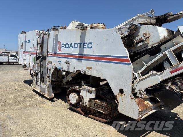 Roadtec RX-45 Fresa a freddo per asfalto