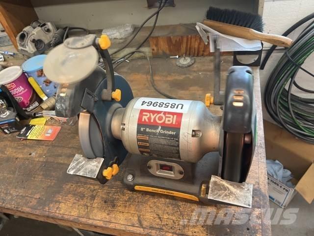  Ryobi BGH827 Macchine e impianti per macinazione