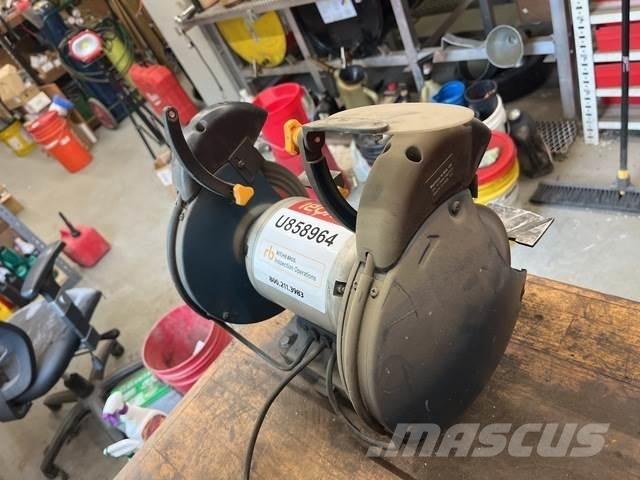  Ryobi BGH827 Macchine e impianti per macinazione