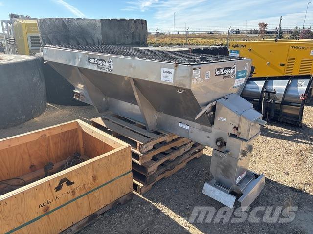  Salt Dogg Spargisabbia e spargisale