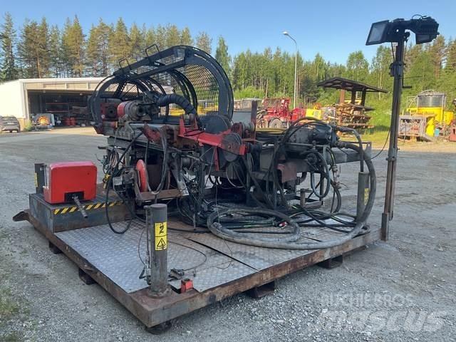 Sandvik DE140i Perforatrici di superficie