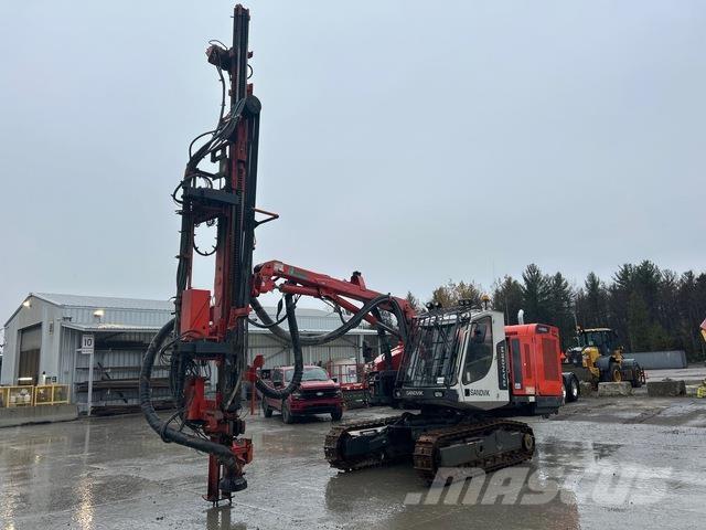 Sandvik DX800 Perforatrici di superficie