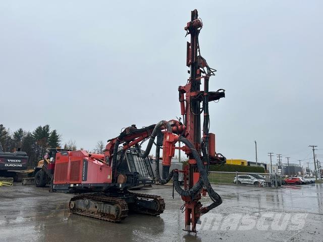 Sandvik DX800 Perforatrici di superficie