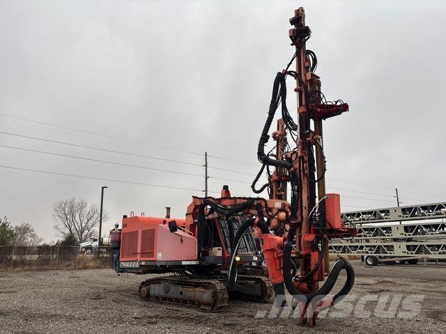 Sandvik DX800 Perforatrici di superficie