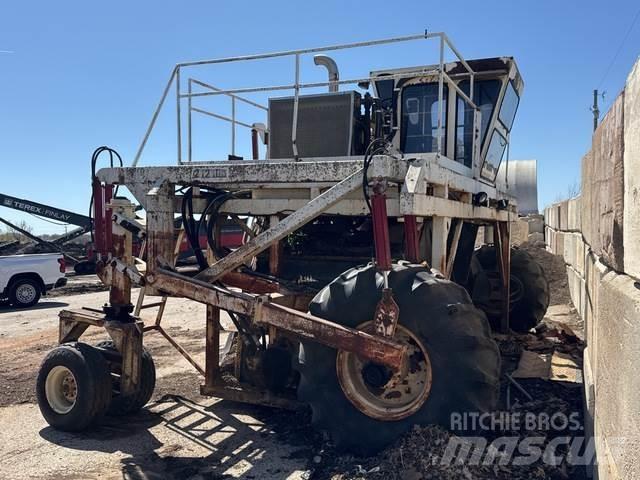 Scarab 14 HYD Rivoltatrici di compostaggio