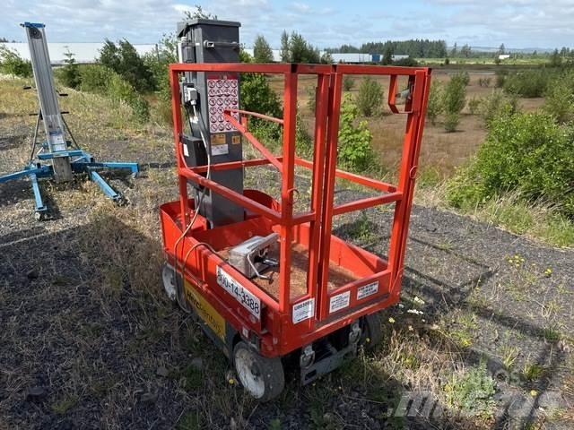 SkyJack SJ12 Sollevatori verticali